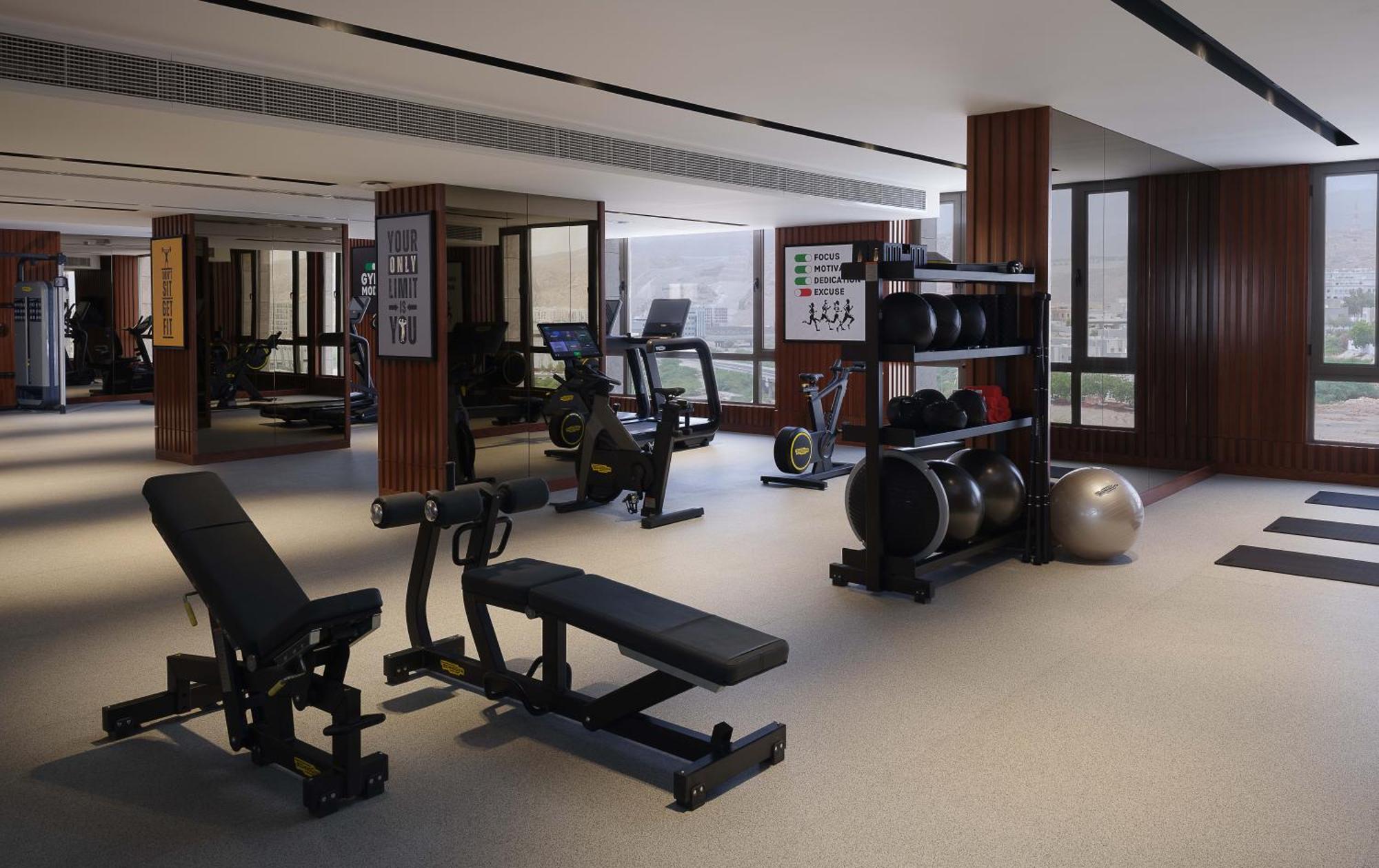 Doubletree By Hilton Muscat Qurum المظهر الخارجي الصورة