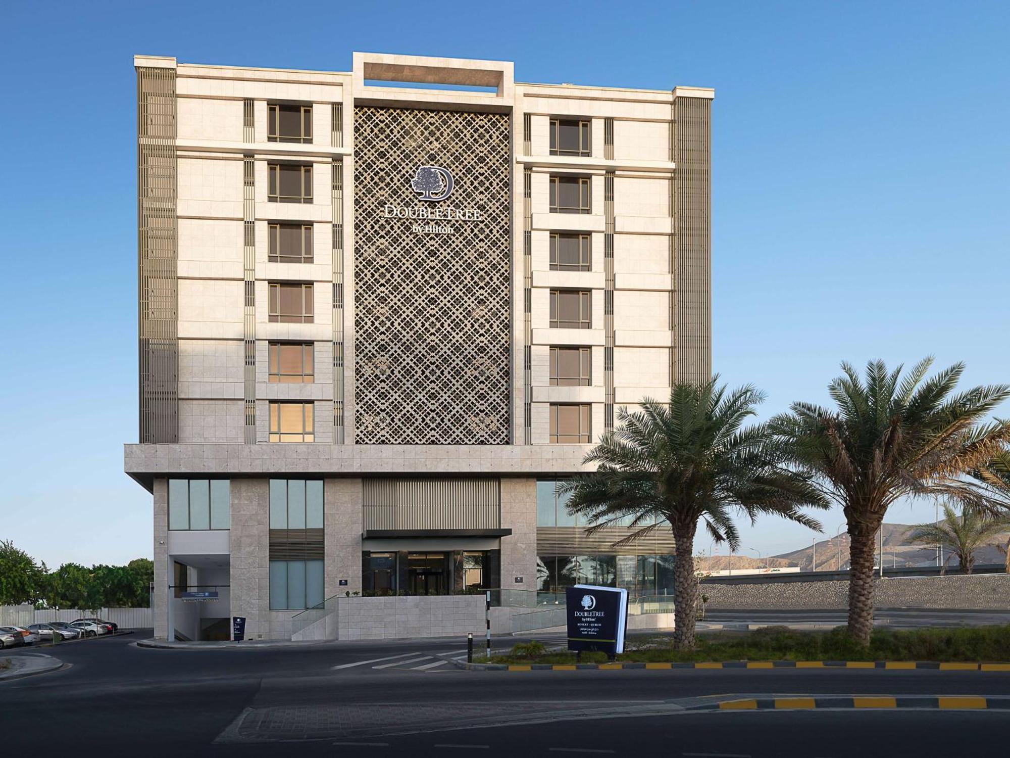 Doubletree By Hilton Muscat Qurum المظهر الخارجي الصورة